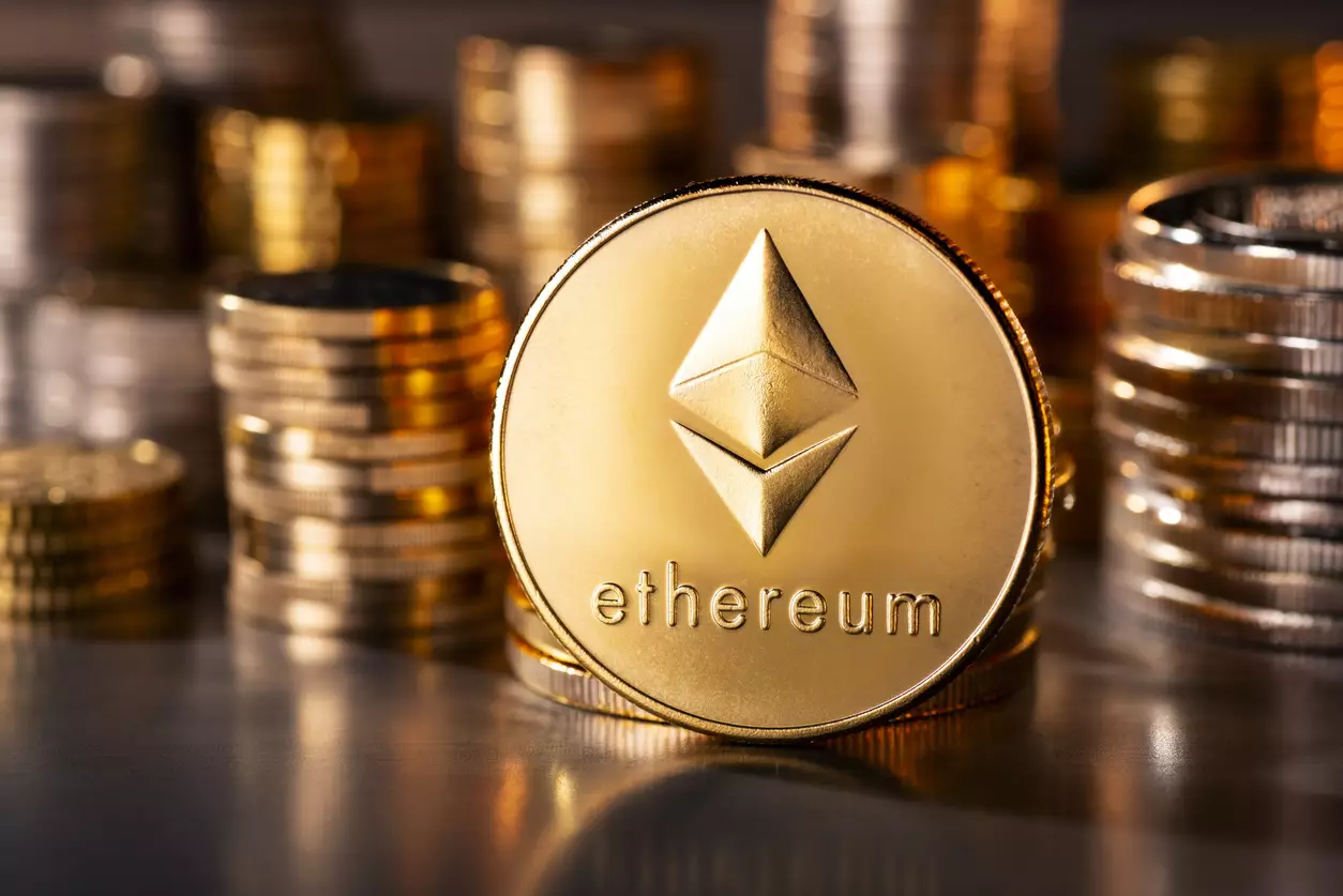 Ethereum Investors Flee to Altcoins as Market Performance Falls Short